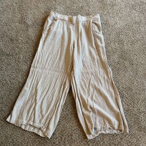Max Studio Size XL ran and white strip pants